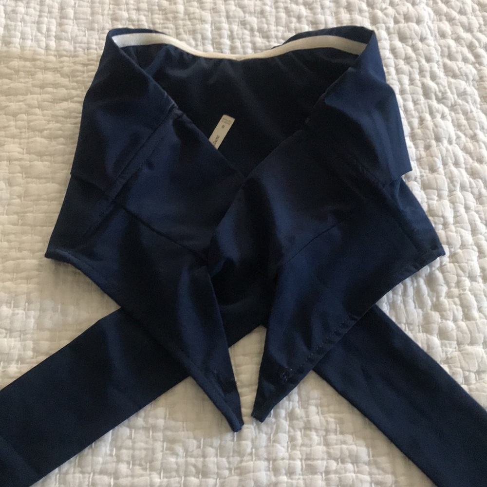Wrap top - Picture 3 of 4